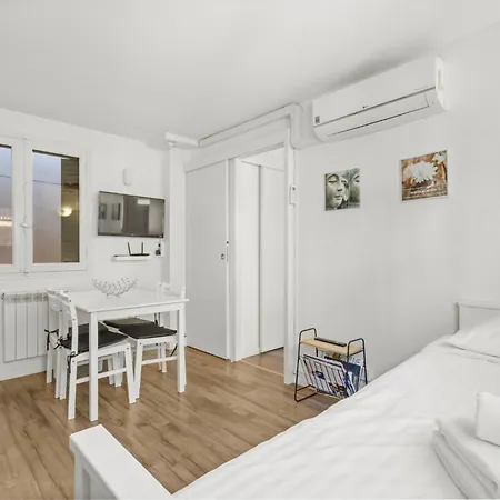 Close From Palais Des Congres *